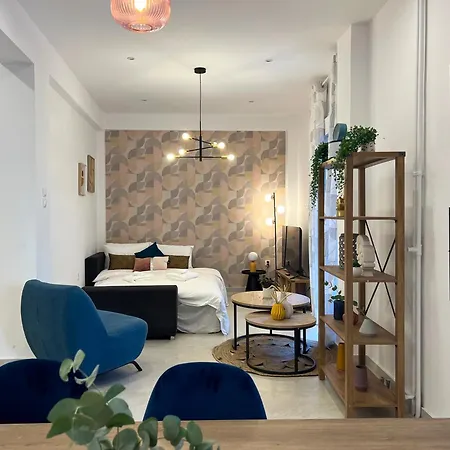 Apartment New! Incredible 1br In Koukaki With Ac